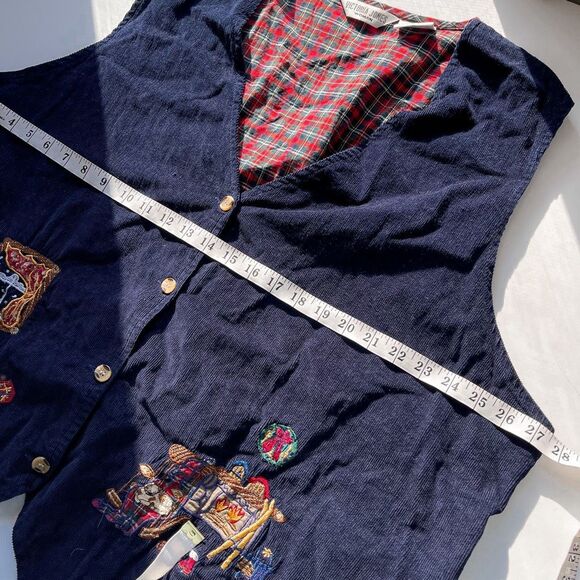 Vintage Victoria Jones Embroidered Christmas Vest Size 3X - Picture 8 of 8